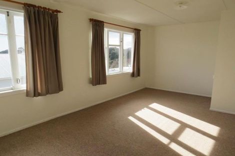 Photo of property in 71 Mill Road, Lower Vogeltown, New Plymouth, 4310