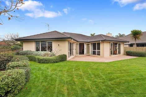 Photo of property in 8 Nielsen Gardens, Rototuna, Hamilton, 3210