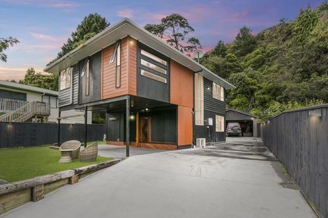 Photo of property in 12c Lane Street, Wallaceville, Upper Hutt, 5018