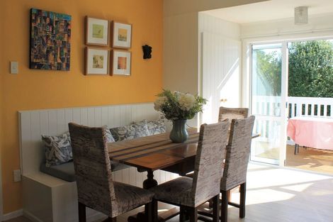 Photo of property in 10a Hill Street, Lawrence, 9532