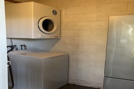 Photo of property in 22 Crieff Street, Northland, Wellington, 6012