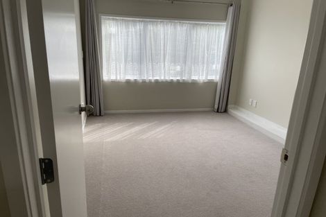 Photo of property in 18 Newstead Avenue, Browns Bay, Auckland, 0632