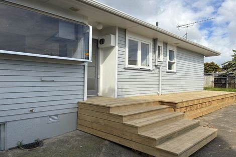 Photo of property in 14 Beeston Crescent, Manurewa, Auckland, 2102