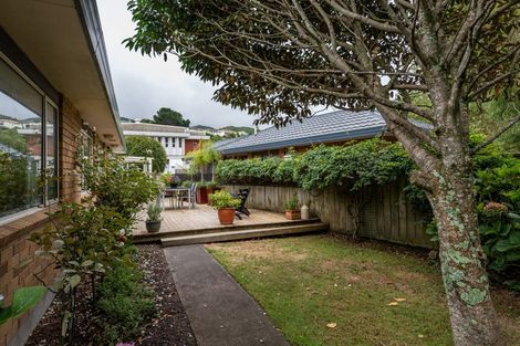 Photo of property in 116 Oxford Street, Tawa, Wellington, 5028