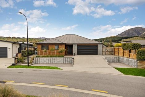 Photo of property in 6 Chadlington Way, Lower Shotover, Queenstown, 9304