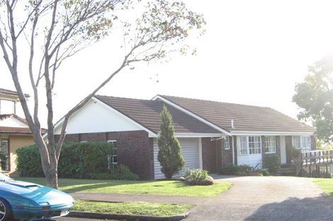 Photo of property in 8 Majesty Place, Half Moon Bay, Auckland, 2012