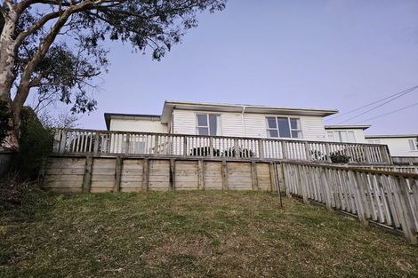 Photo of property in 37a Bedford Street, Cannons Creek, Porirua, 5024