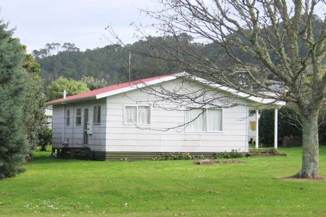 Photo of property in 14 Robyn Crescent, Hahei, Whitianga, 3591