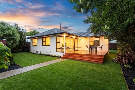 Photo of property in 15 Suffolk Street, Phillipstown, Christchurch, 8011