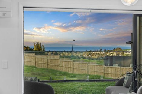 Photo of property in 72 Vaughans Road, Long Bay, Albany, 0792