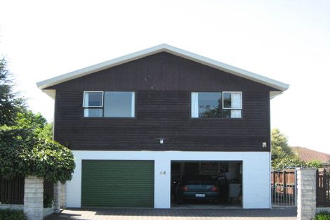Photo of property in 64 Dunbarton Street, Redwood, Christchurch, 8051