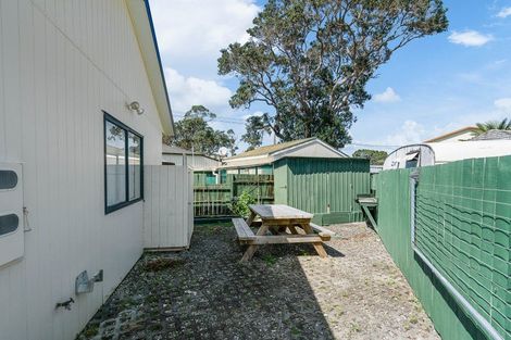 Photo of property in 9 Motutara Road, Oakura, Hikurangi, 0184