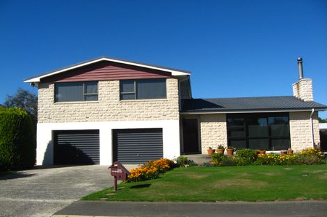Photo of property in 10 Rowan Place, Mosgiel, 9024