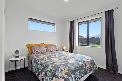 Photo of property in 62 Petries Road, Woodend, 7610