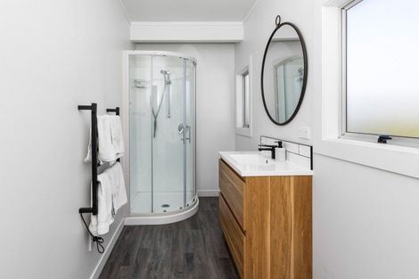 Photo of property in 404a Burnett Street, Mahora, Hastings, 4120