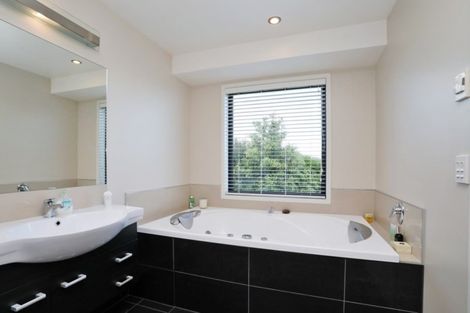 Photo of property in Peak Rock, 141a Poynter Road, Tussock Creek, Winton, 9781