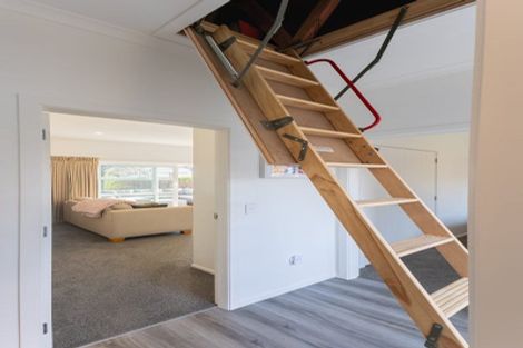 Photo of property in 9b Awatea Avenue, Paraparaumu, 5032