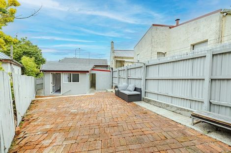 Photo of property in 74 Royal Terrace, Dunedin Central, Dunedin, 9016