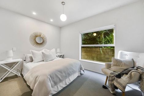 Photo of property in 7/2 Onslow Road, Khandallah, Wellington, 6035