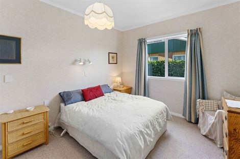 Photo of property in 121 Belvedere Avenue, Waikanae, 5036