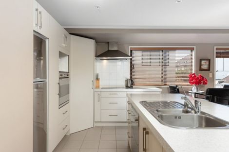 Photo of property in Atlas Apartments, 13/49 Maunganui Road, Mount Maunganui, 3116