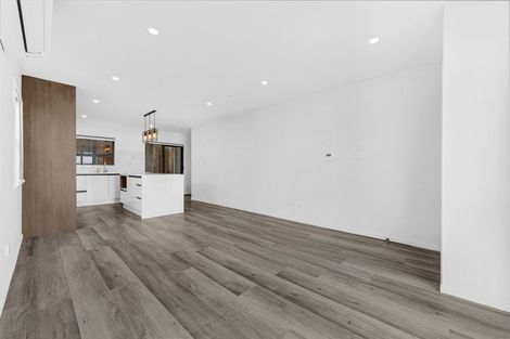 Photo of property in 3/156 Coxhead Road, Wattle Downs, Auckland, 2103