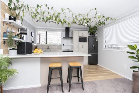 Photo of property in 10a Cotton Street, St Andrews, Hamilton, 3200