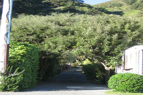 Photo of property in 447 Muritai Road, Eastbourne, Lower Hutt, 5013