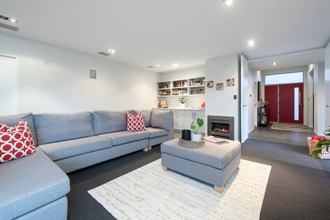 Photo of property in 115 Oriental Parade, Papamoa Beach, Papamoa, 3118