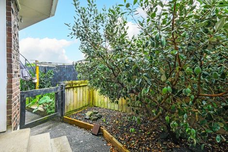Photo of property in 1 Bendale Place, Papatoetoe, Auckland, 2025