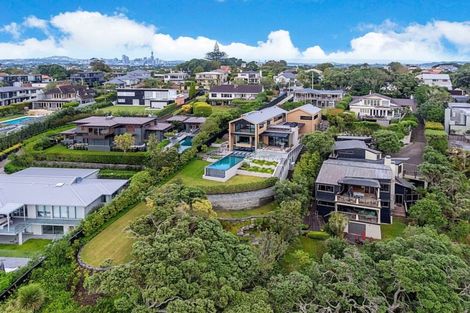 Photo of property in 24 Seacliffe Avenue, Belmont, Auckland, 0622