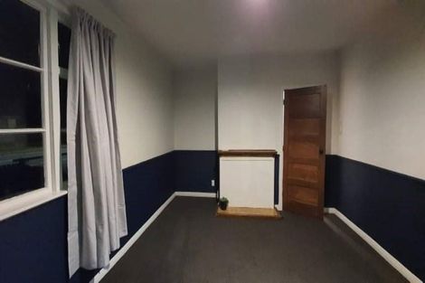 Photo of property in 106 Moorefield Road, Johnsonville, Wellington, 6037