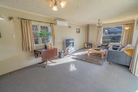 Photo of property in 1 Miners Lane, Clyde, 9330