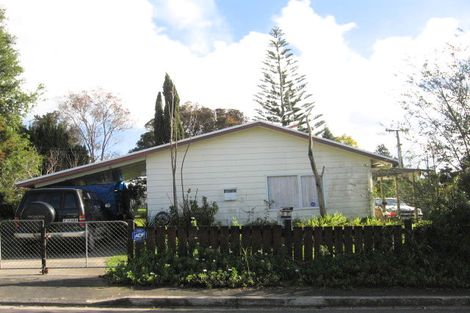 Photo of property in 2 Okere Place, Tikipunga, Whangarei, 0112