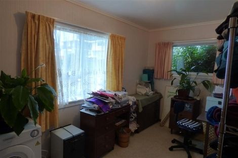 Photo of property in 4 Lydford Place, Spotswood, New Plymouth, 4310