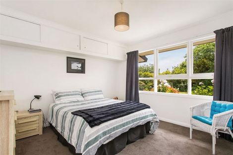 Photo of property in 102 Paparoa Street, Papanui, Christchurch, 8053