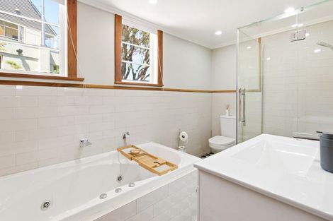 Photo of property in 17 Benares Street, Khandallah, Wellington, 6035