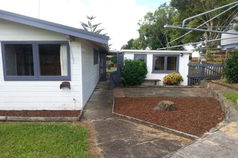 Photo of property in 7 Sunnypark Avenue, Rosehill, Papakura, 2113