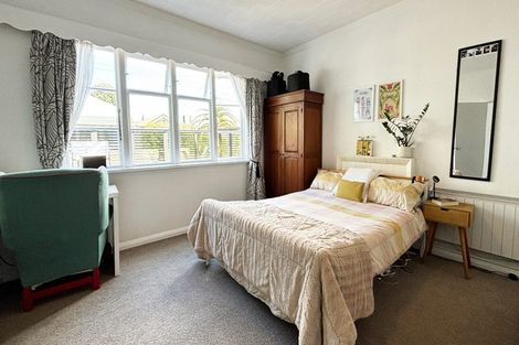 Photo of property in 137 Elizabeth Street, Mount Victoria, Wellington, 6011