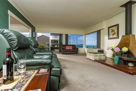 Photo of property in 3 Jellicoe Road, Murrays Bay, Auckland, 0630