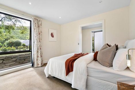 Photo of property in 94 Centennial Avenue, Arrowtown, 9302