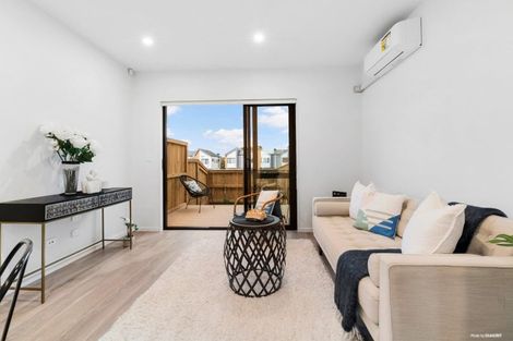 Photo of property in 9/36 Westgate Drive, Westgate, Auckland, 0614