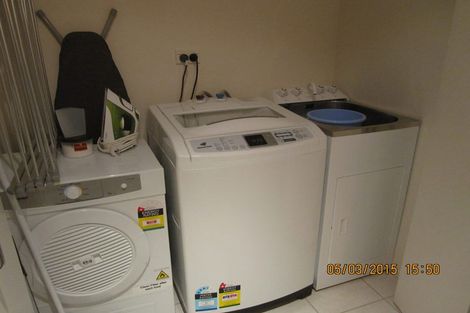 Photo of property in 1/28 Oneroa Road, East Tamaki, Auckland, 2013