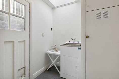 Photo of property in 259 Tinakori Road, Thorndon, Wellington, 6011