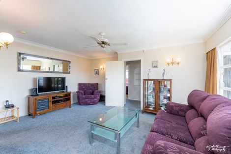 Photo of property in 33 Garden Road, Avalon, Lower Hutt, 5011