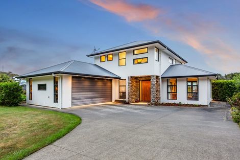 Photo of property in 114 Navigation Drive, Whitby, Porirua, 5024
