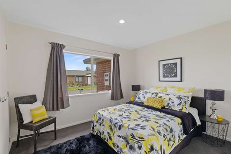 Photo of property in 11/15 O'sullivan Place, Waiuku, 2123