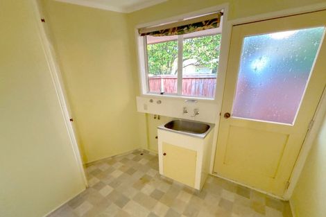 Photo of property in 77 Garreg Road, Bryndwr, Christchurch, 8052