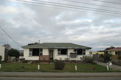 Photo of property in 23 Lismore Street, Oamaru North, Oamaru, 9400