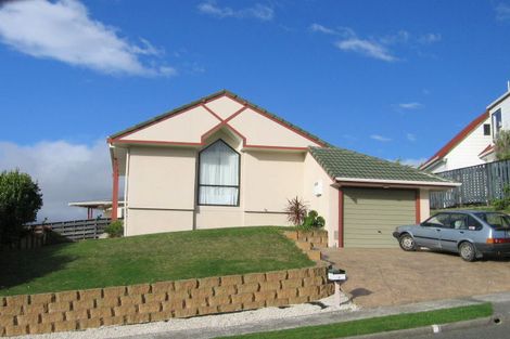 Photo of property in 4 Outram Grove, Kelson, Lower Hutt, 5010